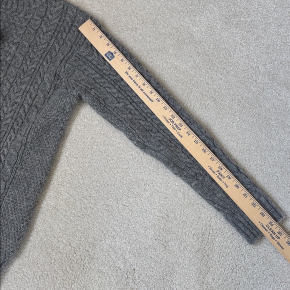 Pendleton 100% Shetland Wool Cable Knit Fishermans Sweater Gray Mens Size Large - Picture 10 of 13